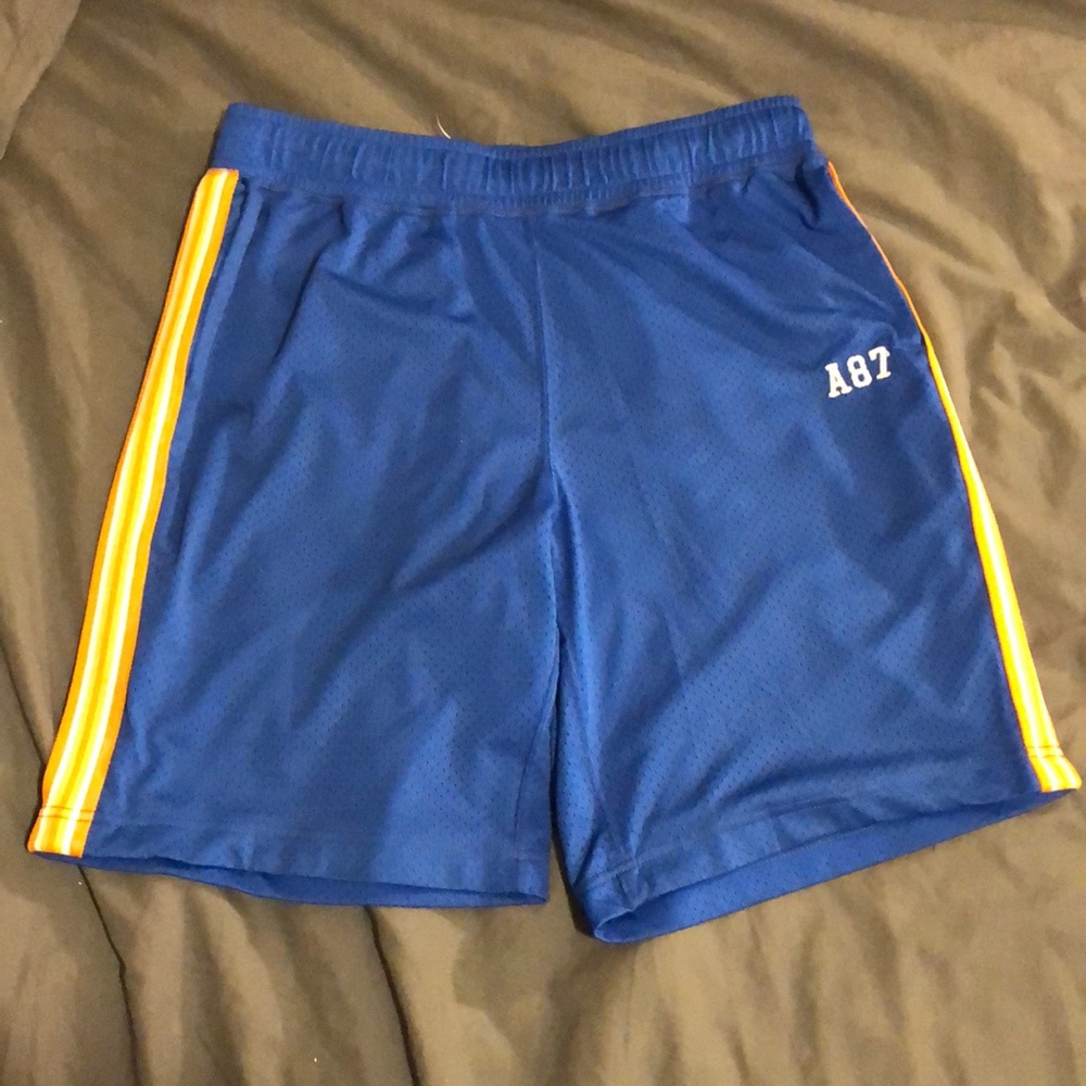 Blue Aeropostale basketball shorts